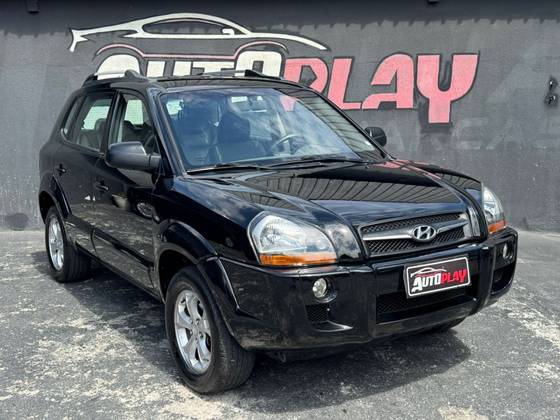HYUNDAI TUCSON 2.0 MPFI GL 16V 142CV 2WD GASOLINA 4P MANUAL HYUNDAI TUCSON 2.0 MPFI GL 16V 142CV 2WD GASOLINA 4P MANUAL